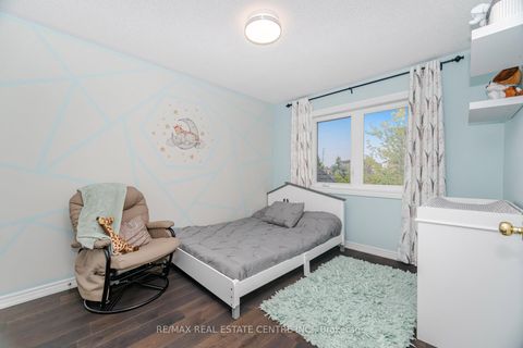 Photo 30 at 35 - 2295 Rochester Circle, BC Bronte Creek, Oakville