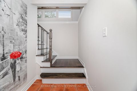 Photo 35 at 35 - 2295 Rochester Circle, BC Bronte Creek, Oakville