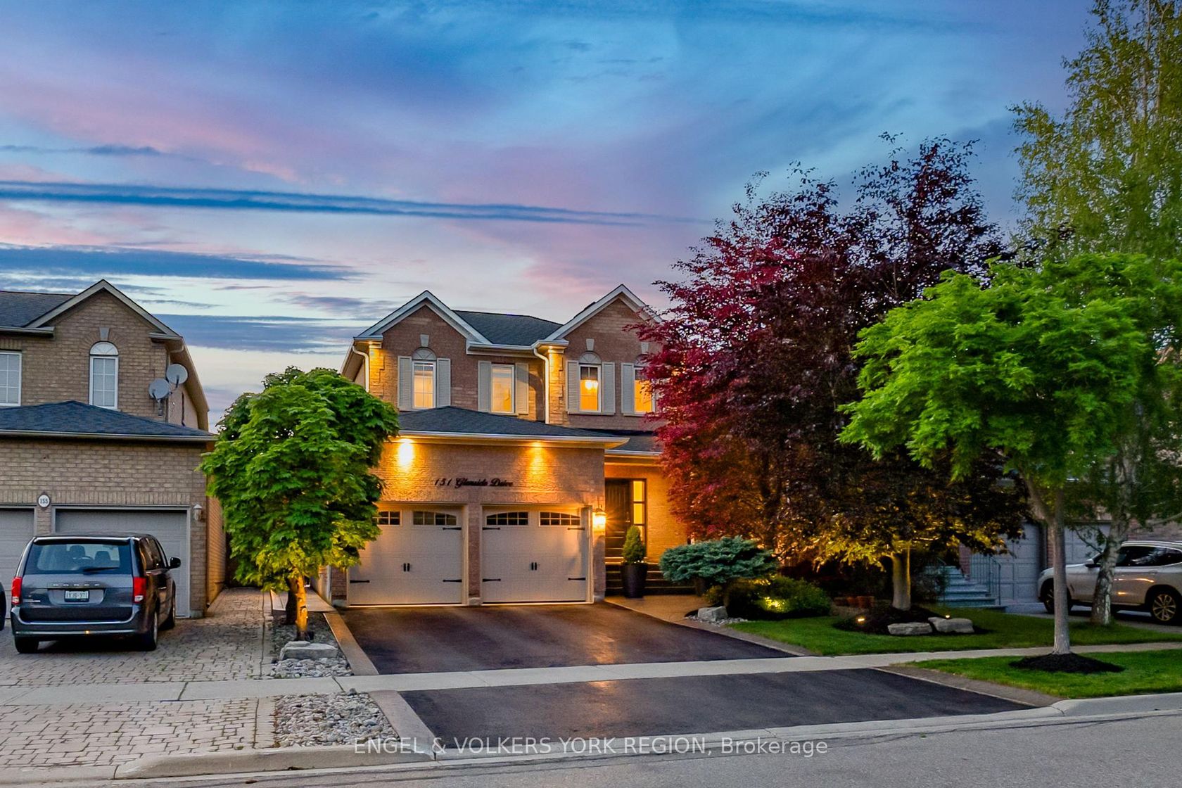 151 Glenside Drive, Maple, Vaughan by Loree Meneguzzi Real Estate 151 Glenside Drive, Maple, Vaughan