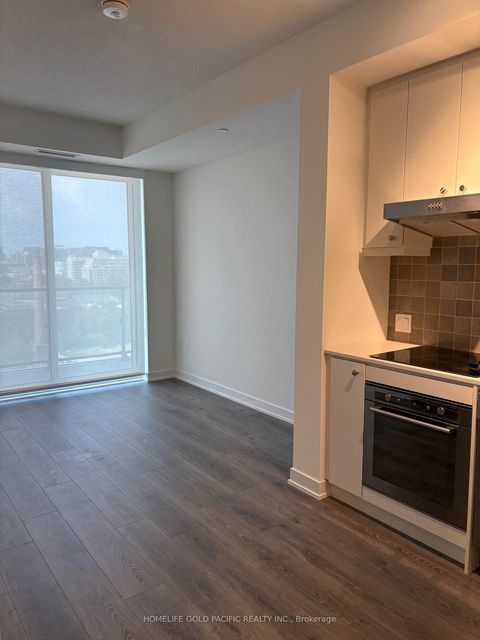 Photo 7 at 906 - 9 Tecumseth Street, Niagara, Toronto