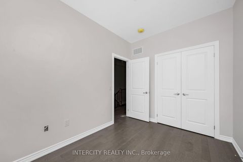 Photo 28 at 83 Puisaya Drive, Rural Richmond Hill, Richmond Hill Photo 28 at 83 Puisaya Drive, Rural Richmond Hill, Richmond Hill