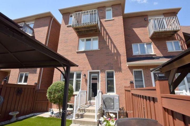 Photo 15 at 56 Mcknight Avenue, Waterdown, Hamilton