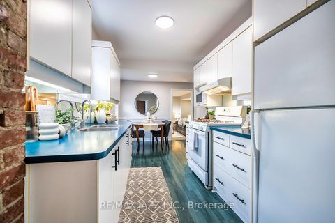 Photo 19 at 33 South Bonnington Avenue, Cliffside, Toronto
