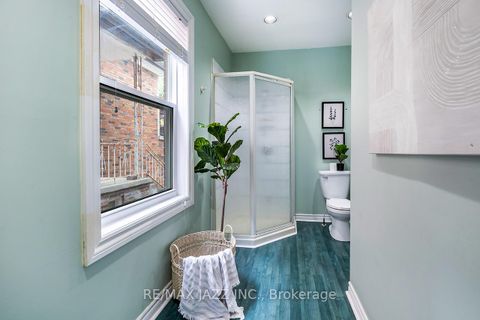 Photo 27 at 33 South Bonnington Avenue, Cliffside, Toronto