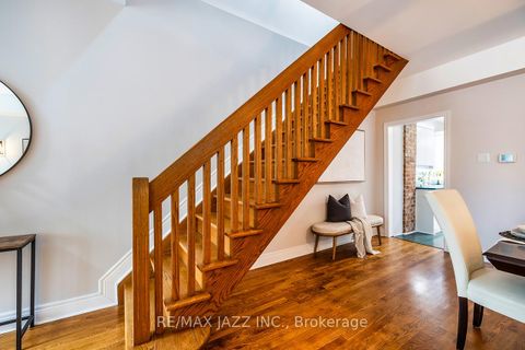 Photo 30 at 33 South Bonnington Avenue, Cliffside, Toronto