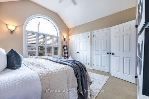 Photo 34 at 33 South Bonnington Avenue, Cliffside, Toronto