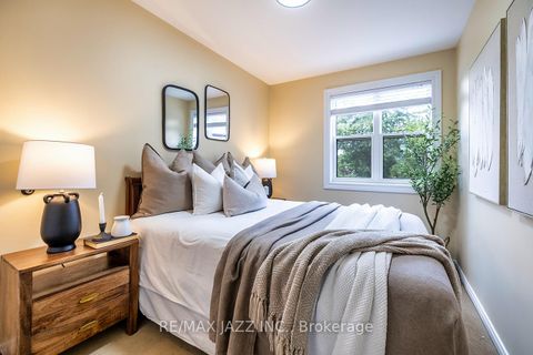 Photo 36 at 33 South Bonnington Avenue, Cliffside, Toronto