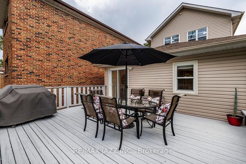 Photo 44 at 33 South Bonnington Avenue, Cliffside, Toronto