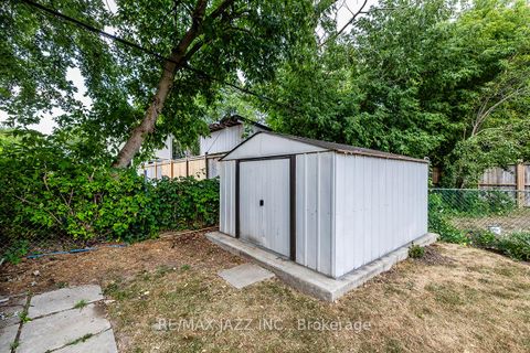 Photo 48 at 33 South Bonnington Avenue, Cliffside, Toronto