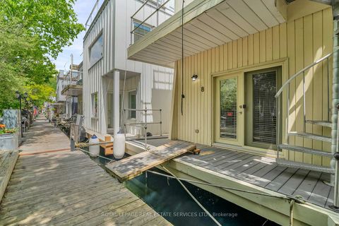 Photo 4 at 8 - 7 Brimley Road S, Cliffcrest, Toronto
