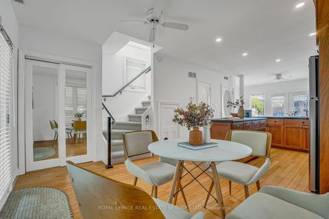 Photo 7 at 8 - 7 Brimley Road S, Cliffcrest, Toronto