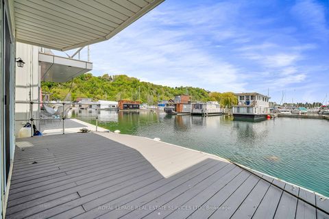 Photo 22 at 8 - 7 Brimley Road S, Cliffcrest, Toronto