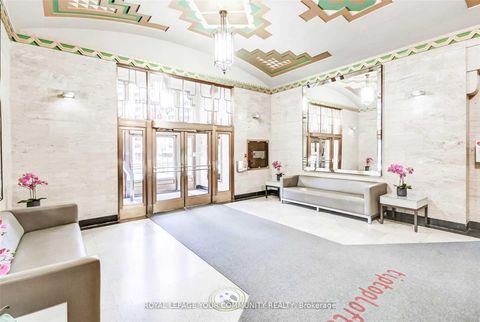 Photo 3 at 208 - 637 Lake Shore Boulevard, Niagara, Toronto