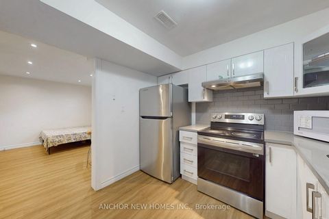 Photo 23 at 60 Coyote Crescent, Rouge E11, Toronto
