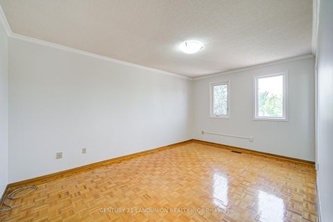 Photo 20 at 12B Burnt Bark Drive, Steeles, Toronto