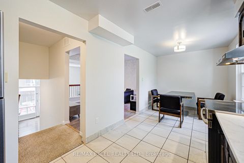 Photo 9 at 1 - 20 Crockamhill Drive, Agincourt North, Toronto