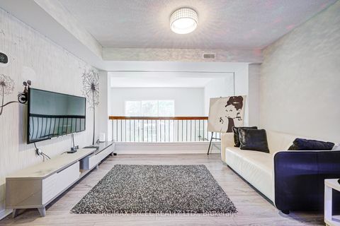 Photo 13 at 1 - 20 Crockamhill Drive, Agincourt North, Toronto