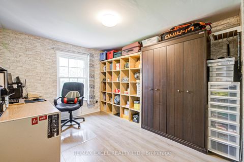 Photo 23 at 1 - 20 Crockamhill Drive, Agincourt North, Toronto