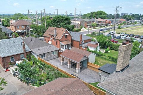 Photo 35 at 19 Bicknell Avenue, Eglinton West, Toronto Photo 35 at 19 Bicknell Avenue, Eglinton West, Toronto