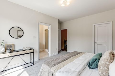 Photo 34 at 220 TENNANT Circle, Vellore Village, Vaughan