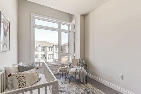 Photo 42 at 220 TENNANT Circle, Vellore Village, Vaughan