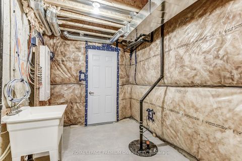 Photo 48 at 220 TENNANT Circle, Vellore Village, Vaughan
