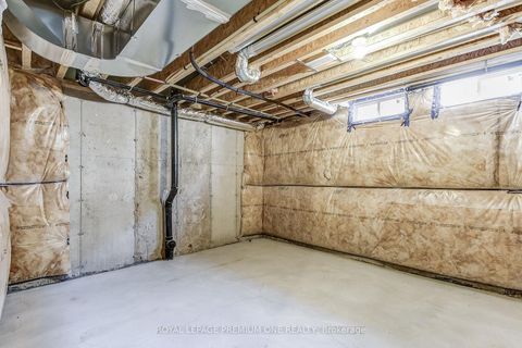 Photo 49 at 220 TENNANT Circle, Vellore Village, Vaughan
