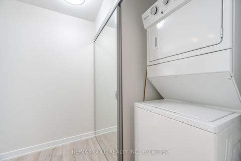 Photo 11 at 619 - 621 Sheppard Avenue E, Bayview Village, Toronto