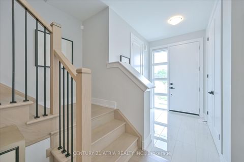 Photo 4 at 17 Kohn Lane, Angus Glen, Markham