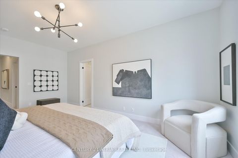 Photo 24 at 17 Kohn Lane, Angus Glen, Markham