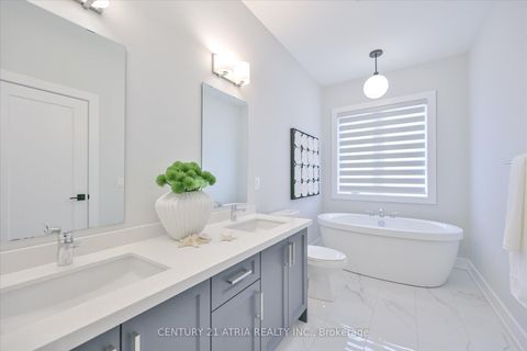 Photo 26 at 17 Kohn Lane, Angus Glen, Markham