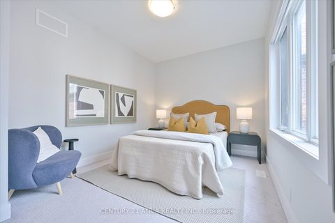 Photo 28 at 17 Kohn Lane, Angus Glen, Markham