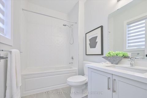 Photo 29 at 17 Kohn Lane, Angus Glen, Markham