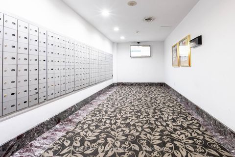 Photo 6 at 1506 - 1 Lee Centre Drive, Woburn, Toronto