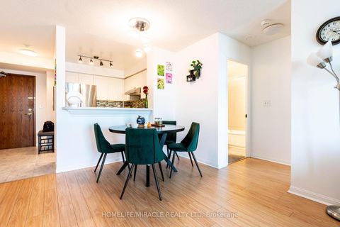 Photo 14 at 1506 - 1 Lee Centre Drive, Woburn, Toronto