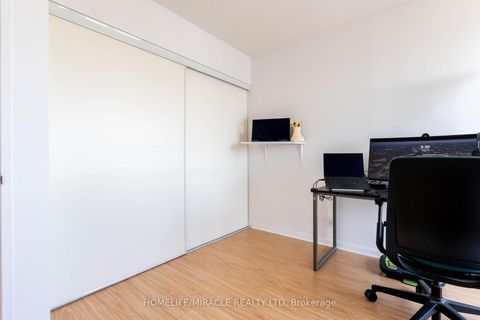 Photo 29 at 1506 - 1 Lee Centre Drive, Woburn, Toronto