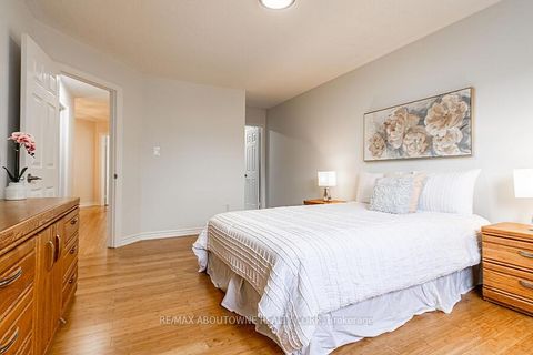 Photo 19 at 2140 GLENHAMPTON Road, WM Westmount, Oakville