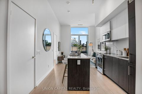 Photo 3 at 205 - 500 Dupont Street, Annex, Toronto Photo 3 at 205 - 500 Dupont Street, Annex, Toronto