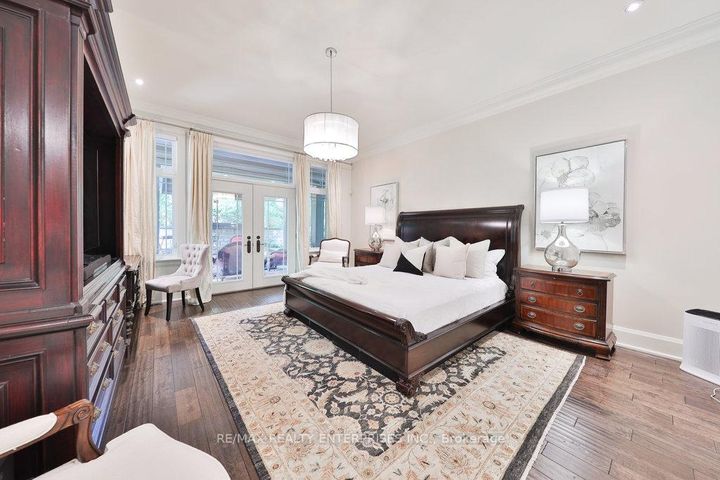 Photo 19 at 5047 Lakeshore Road, Appleby, Burlington