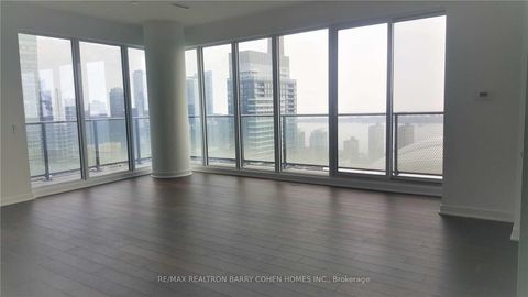 Photo 4 at 4802 - 115 Blue Jays Way, Waterfront Communities C1, Toronto