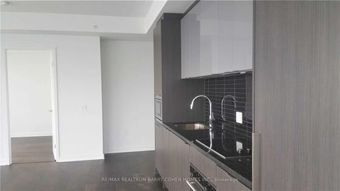 Photo 6 at 4802 - 115 Blue Jays Way, Waterfront Communities C1, Toronto