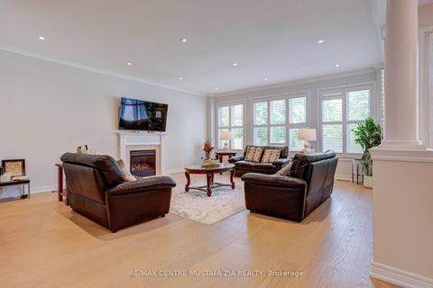 Photo 10 at 2522 Lyndhurst Drive, JC Joshua Creek, Oakville