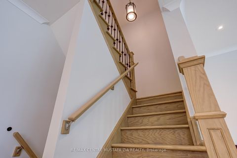 Photo 15 at 2522 Lyndhurst Drive, JC Joshua Creek, Oakville