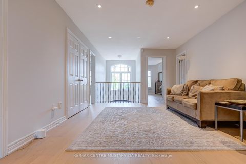 Photo 16 at 2522 Lyndhurst Drive, JC Joshua Creek, Oakville