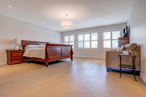 Photo 17 at 2522 Lyndhurst Drive, JC Joshua Creek, Oakville