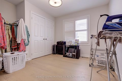 Photo 34 at 2522 Lyndhurst Drive, JC Joshua Creek, Oakville