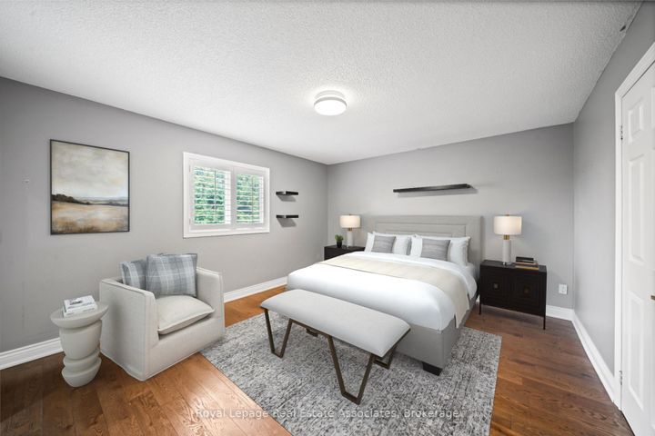 Photo 25 at 3723 Trelawny Circle, Lisgar, Mississauga