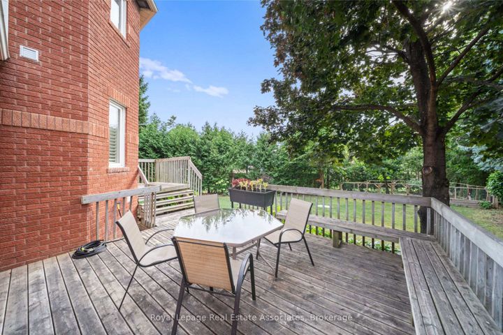Photo 39 at 3723 Trelawny Circle, Lisgar, Mississauga