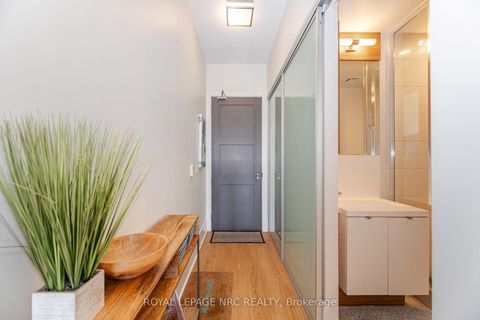 Photo 5 at 920 - 20 John Street, Waterfront Communities C1, Toronto