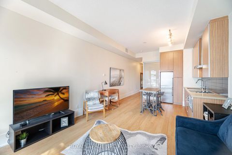 Photo 15 at 920 - 20 John Street, Waterfront Communities C1, Toronto